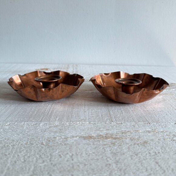Set of Two Vintage Drumgold Hammered Copper Candle Stick Holders - Picture 12 of 12